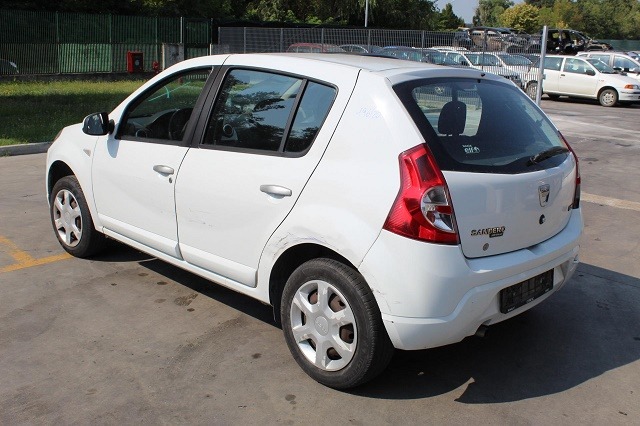DACIA SANDERO 1.4 G 55KW 5M 5P (2009) RICAMBIO USATO 