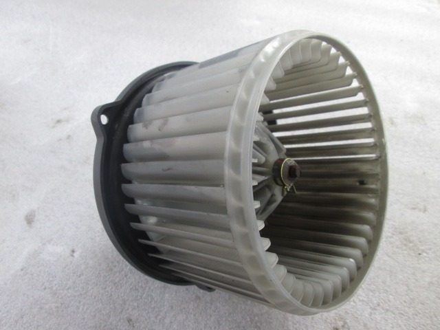 VENTILATOR  KABINE  OEM N. 130101113 ORIGINAL REZERVNI DEL SMART FORTWO CITY-COUPE CABRIO 450 MK1 (1998 - 2007) DIESEL LETNIK 2003