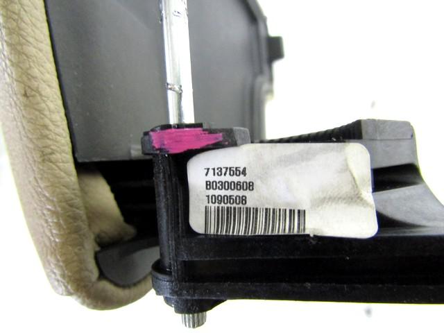 SREDINSKA KONZOLA OEM N. 7137554 ORIGINAL REZERVNI DEL BMW SERIE 3 BER/SW/COUPE/CABRIO E90/E91/E92/E93 (2005 -2009) DIESEL LETNIK 2007