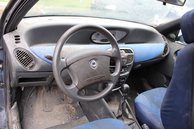 LANCIA Y 1.2 44KW 3P B 5M (2001) RICAMBIO USATO 