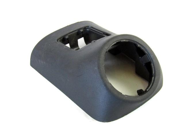 ZADNJI PRIKLJUCEK TUNELA  OEM N. 156091582 ORIGINAL REZERVNI DEL ALFA ROMEO GIULIETTA 940 (2010 - 2020) DIESEL LETNIK 2010