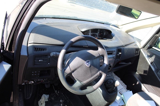 LANCIA MUSA 1.3 D 70KW 5M 5P (2011) RICAMBIO USATO 