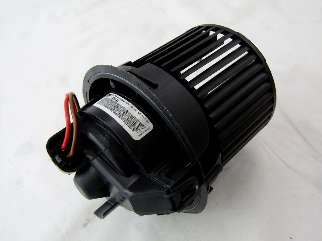 VENTILATOR  KABINE  OEM N. 272100975R ORIGINAL REZERVNI DEL DACIA SANDERO / SANDERO STEPWAY MK2 (2012 - 2016) BENZINA/GPL LETNIK 2015