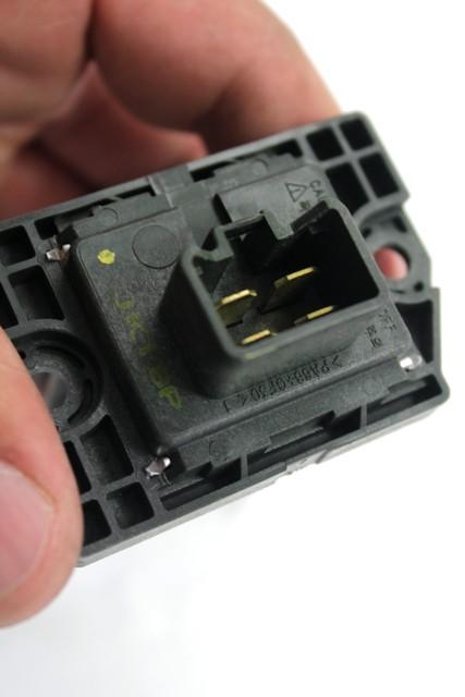 REGULATOR PREZRACEVANJA OEM N. 972353XAA0 ORIGINAL REZERVNI DEL KIA CARENS RP MK4 (2013 - 2018)DIESEL LETNIK 2015