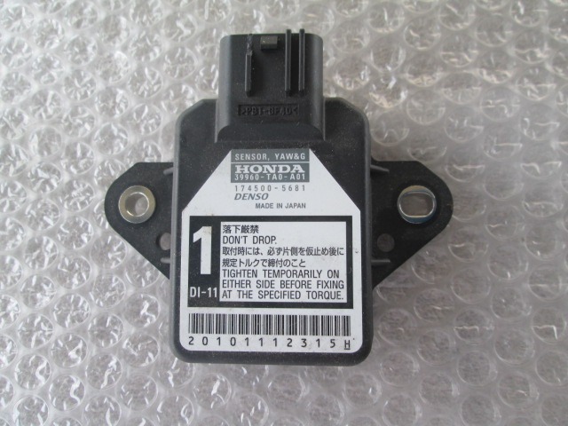 SENZOR ZA PLIN OEM N. 1745005681 ORIGINAL REZERVNI DEL HONDA JAZZ GE GG GP ZA MK3 (2008 - 2013)BENZINA LETNIK 2009