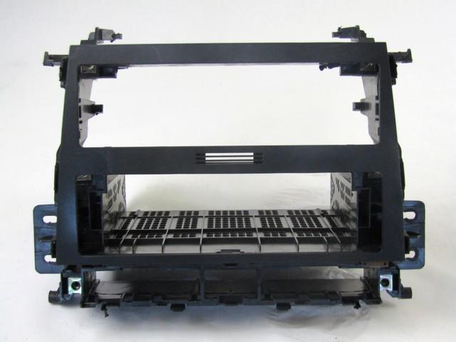 ARMATURNA PLO?CA OEM N. 8D0858005T ORIGINAL REZERVNI DEL AUDI A4 B5 BER/SW (1994 - 12/2000) DIESEL LETNIK 2000