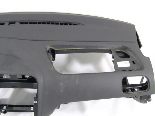 ARMATURNA PLOSCA OEM N. 6R1857004A ORIGINAL REZERVNI DEL VOLKSWAGEN POLO 6R1 6C1 (06/2009 - 02/2014) BENZINA LETNIK 2009
