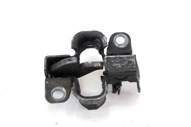 ZAKLEP POKROVA MOTORJA  OEM N. A2038800060 ORIGINAL REZERVNI DEL MERCEDES CLASSE C CL203 SPORTCOUPE (2000 - 2008)DIESEL LETNIK 2003
