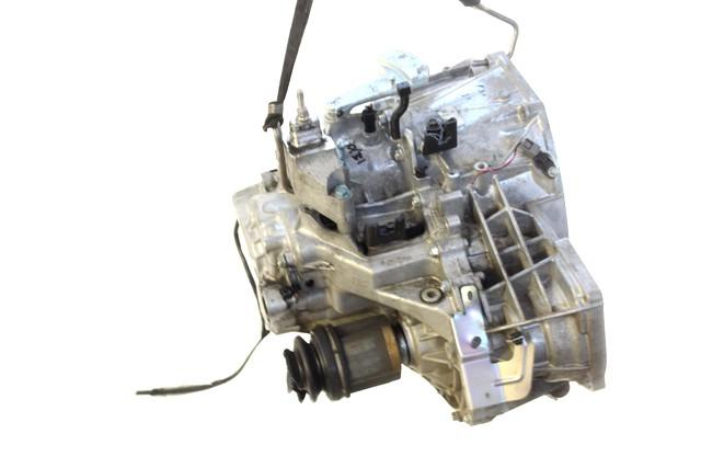 ROCNI MENJALNIK OEM N. 320104BR7D CAMBIO MECCANICO ORIGINAL REZERVNI DEL NISSAN QASHQAI J10E (03/2010 - 2013) DIESEL LETNIK 2018