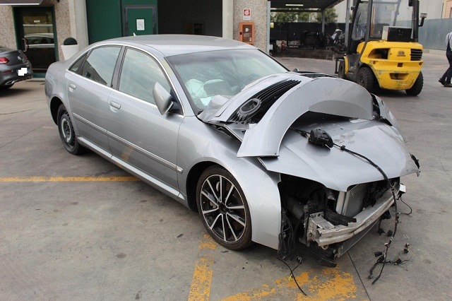 AUDI A8 4E 4.2 B 4X4 246KW AUT 4P (2005) RICAMBIO USATO 