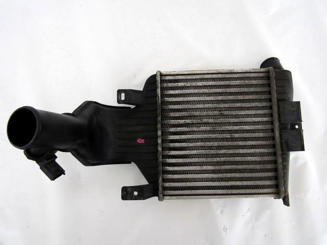 HLADILNIK INTERCOOLER OEM N. 13161078 ORIGINAL REZERVNI DEL OPEL ZAFIRA B A05 M75 R (04/2008 - 2011) BENZINA/METANO LETNIK 2011