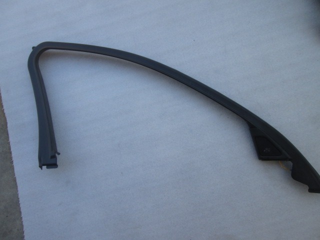 TESNILA VRAT IN STEKEL OEM N. 51337182011 ORIGINAL REZERVNI DEL BMW SERIE 5 F10 F11 (2010 - 2017)  LETNIK