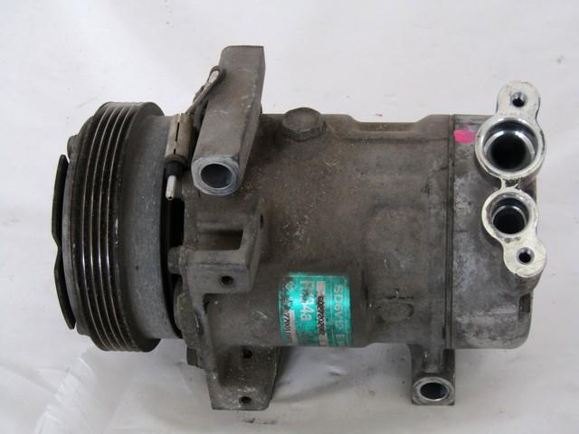 KOMPRESOR KLIME  OEM N. 7700115830 ORIGINAL REZERVNI DEL RENAULT CLIO BB CB MK2 (04/1998 - 04/2001) BENZINA LETNIK 2000