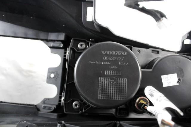 NASLON ZA ROKE/SREDINSKA KONZOLA OEM N. 31389451 ORIGINAL REZERVNI DEL VOLVO V40 MK1 525 526 (2012 - 2016)DIESEL LETNIK 2014