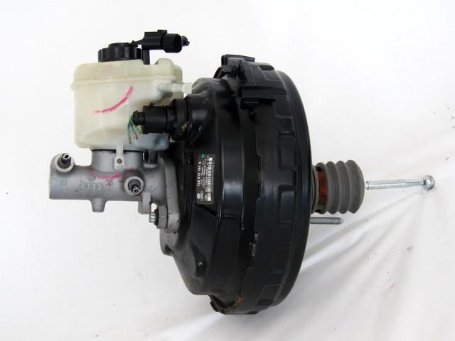 SERVO OJACEVALNIK ZAVOR S PUMPO OEM N. 7L8612101D ORIGINAL REZERVNI DEL AUDI Q7 4L (2005 - 2015) DIESEL LETNIK 2007