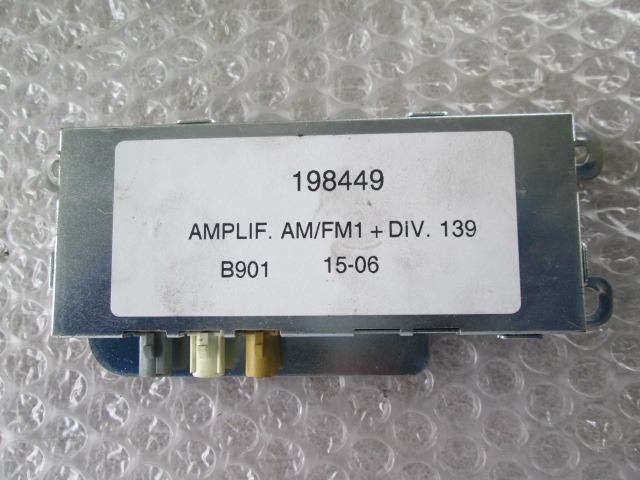 OJACEVALEC / ANTENA OEM N. 198449 ORIGINAL REZERVNI DEL MASERATI QUATTROPORTE MK5 (2003 - 2012)BENZINA LETNIK 2007