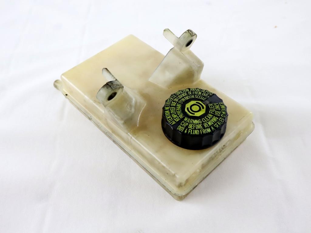 ZAVORNI CILINDER OEM N. 9680907780 ORIGINAL REZERVNI DEL PEUGEOT 3008 MK1 0U (2009 - 2016) DIESEL LETNIK 2010
