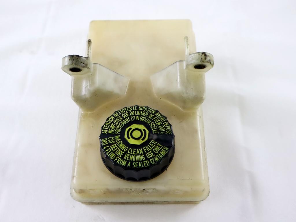 ZAVORNI CILINDER OEM N. 9680907780 ORIGINAL REZERVNI DEL PEUGEOT 3008 MK1 0U (2009 - 2016) DIESEL LETNIK 2010
