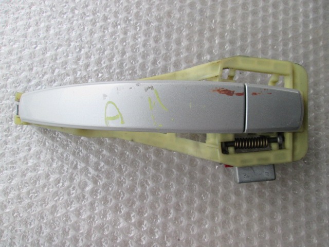 ZUNANJA KLJUKA SPREDNJA DESNA VRATA OEM N. 9180128 ORIGINAL REZERVNI DEL OPEL VECTRA C Z02 BER/SW (2002 - 2006) DIESEL LETNIK 2004