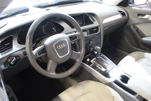 AUDI A4 B8 SW 2.0 D 105KW AUT 5P (2010) RICAMBIO USATO 