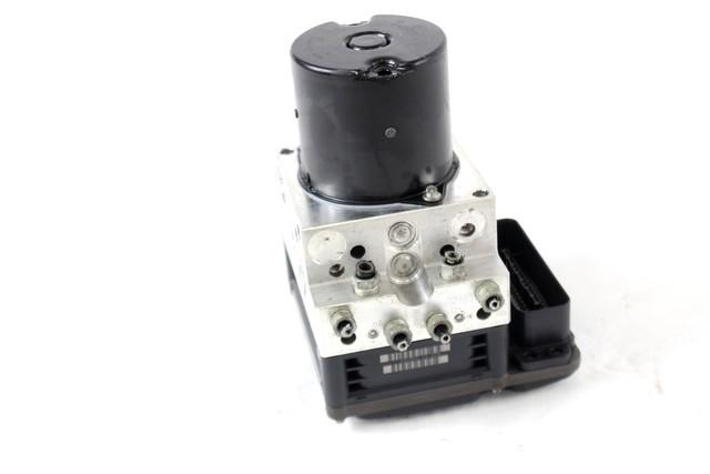 ABS AGREGAT S PUMPO OEM N. 34516774679 ORIGINAL REZERVNI DEL BMW SERIE 5 E60 E61 (2003 - 2010) DIESEL LETNIK 2008