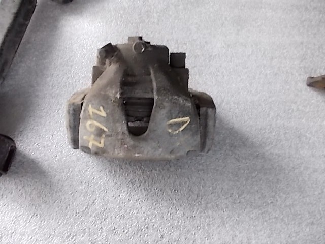 SPREDNJE DESNE ZAVORNE CELJUSTI  OEM N. 93176427 ORIGINAL REZERVNI DEL OPEL ZAFIRA B A05 M75 (2005 - 2008) DIESEL LETNIK 2007