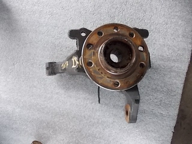 LEVI VRTLJIVI LEZAJ / PESTO KOLESA Z LEZAJEM SPREDAJ OEM N. 93178652 ORIGINAL REZERVNI DEL OPEL ZAFIRA B A05 M75 (2005 - 2008) DIESEL LETNIK 2007