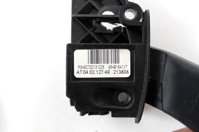 MENJALNIK NA KRMILU OEM N. 96591774XT ORIGINAL REZERVNI DEL CITROEN C4 PICASSO/GRAND PICASSO MK1 (2006 - 08/2013) DIESEL LETNIK 2012