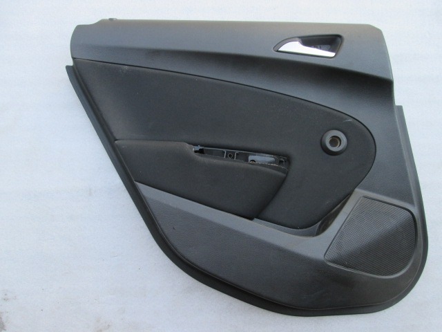 VRATNI PANEL OEM N. PNPSTOPASTRAJP10BR5P ORIGINAL REZERVNI DEL OPEL ASTRA J P10 5P/3P/SW (2010 - 2015) DIESEL LETNIK 2010