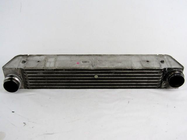 HLADILNIK INTERCOOLER OEM N. 17007787446 ORIGINAL REZERVNI DEL BMW SERIE 5 E60 E61 (2003 - 2010) DIESEL LETNIK 2004