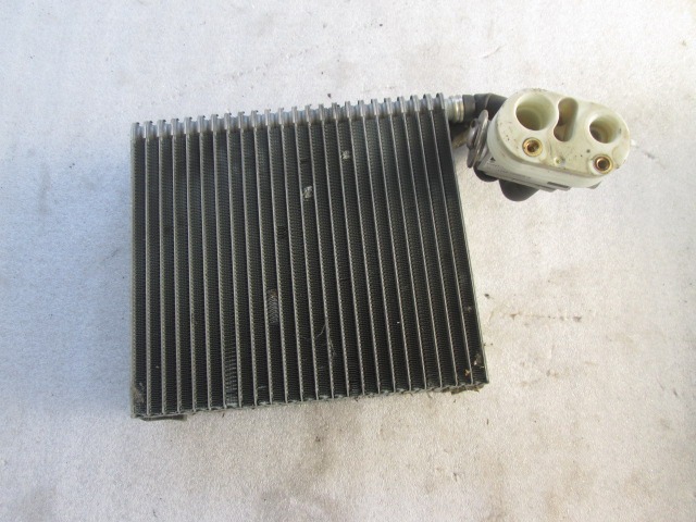 UPARJALNIK OEM N. 64111499134 ORIGINAL REZERVNI DEL MINI ONE / COOPER / COOPER S R50 R52 R53 (2001-2006) DIESEL LETNIK 2005