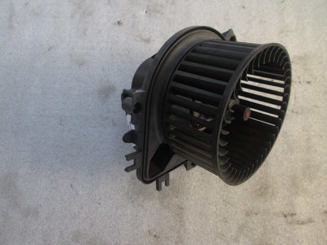 VENTILATOR  KABINE  OEM N. 67326935371 ORIGINAL REZERVNI DEL MINI ONE / COOPER / COOPER S R50 R52 R53 (2001-2006) DIESEL LETNIK 2005