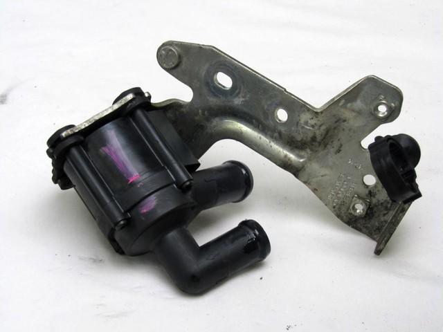 VODNA CRPALKA  OEM N. 31368143 ORIGINAL REZERVNI DEL VOLVO V90 MK2 (DAL 2016)DIESEL LETNIK 2016