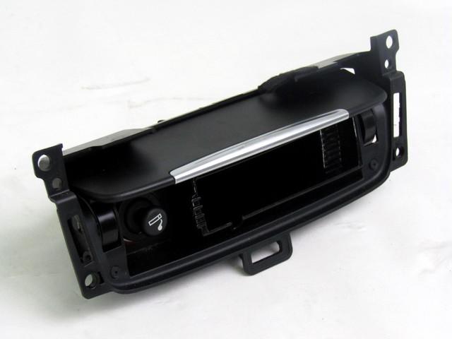 PEPELNIK / DRZALA ZA PIJACO OEM N. BS71A04788AB ORIGINAL REZERVNI DEL FORD MONDEO BA7 MK3 R BER/SW (2010 - 2014) DIESEL LETNIK 2011