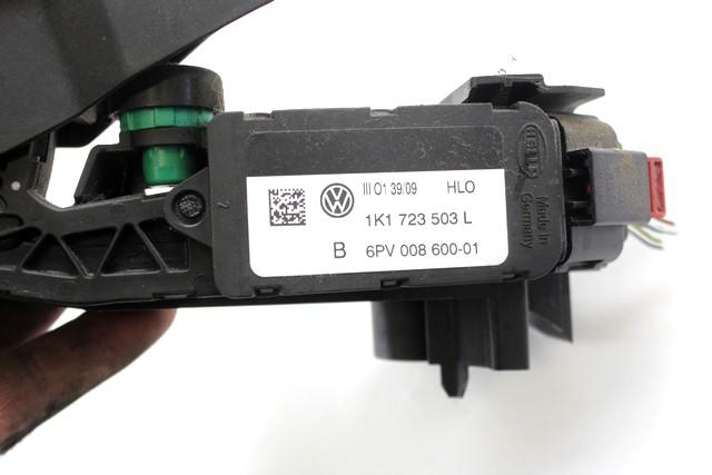 PEDALI OEM N. 1K8955711A ORIGINAL REZERVNI DEL VOLKSWAGEN SCIROCCO 137 138 MK3 (10/2008 - 06-2014)BENZINA LETNIK 2009