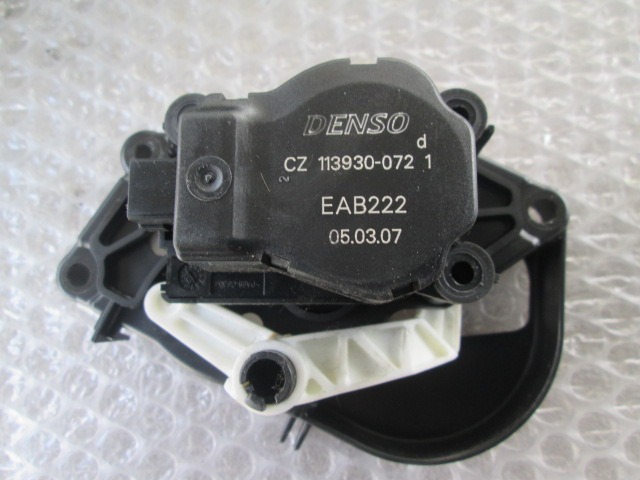 MOTORCEK OGREVANJA OEM N. CZ1139300721 ORIGINAL REZERVNI DEL BMW SERIE 3 BER/SW/COUPE/CABRIO E90/E91/E92/E93 (2005 -2009) DIESEL LETNIK 2007