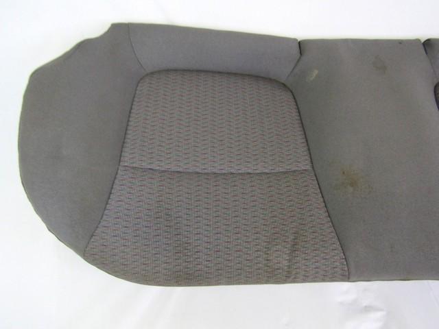 ZADNJE SEDISCE BLAGO OEM N. DIPITKIRIODCMK1RSW5P ORIGINAL REZERVNI DEL KIA RIO MK1 DC (2000 - 2005)BENZINA LETNIK 2001