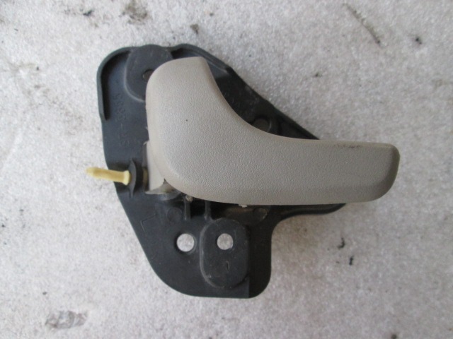 NOTRANJA KLJUKA  OEM N. 0RT77BD5AA ORIGINAL REZERVNI DEL CHRYSLER VOYAGER/GRAN VOYAGER RG RS MK4 (2001 - 2007) DIESEL LETNIK 2003