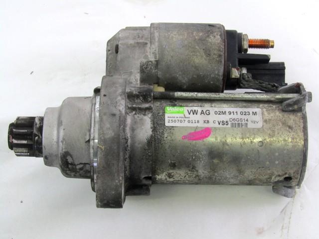 ZAGANJAC MOTORJA  OEM N. 02M911023M ORIGINAL REZERVNI DEL AUDI A3 MK2 8P 8PA 8P1 (2003 - 2008)DIESEL LETNIK 2008