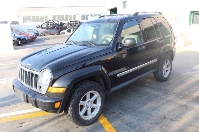 JEEP CHEROKEE 2.8 D 6M 5P 4X4 120KW (2006) RICAMBIO USATO 