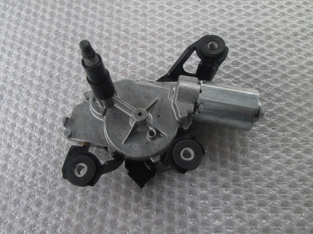 MOTORCEK ZADNJEGA BRISALCA OEM N. 8200080900 ORIGINAL REZERVNI DEL RENAULT MEGANE MK2 BM0/1 CM0/1 EM0/1 KM0/1 LM0/1 BER/GRANDTOUR  (10/2002 - 02/2006) DIESEL LETNIK 2004