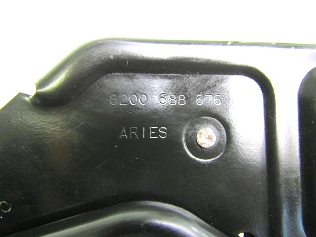 OEM N. 924903101R ORIGINAL REZERVNI DEL RENAULT MASTER JV FV EV HV UV MK3 (DAL 2010)DIESEL LETNIK 2011