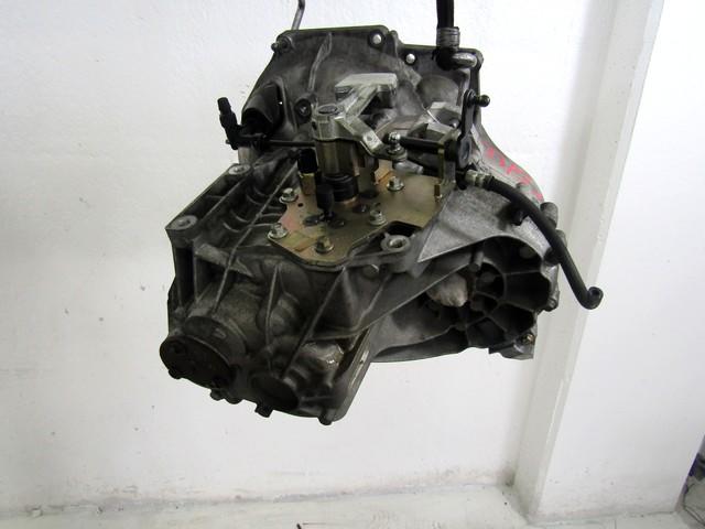 ROCNI MENJALNIK OEM N. 3M5R-7F096-YF CAMBIO MECCANICO ORIGINAL REZERVNI DEL FORD FOCUS DA HCP DP MK2 BER/SW (2005 - 2008) DIESEL LETNIK 2005