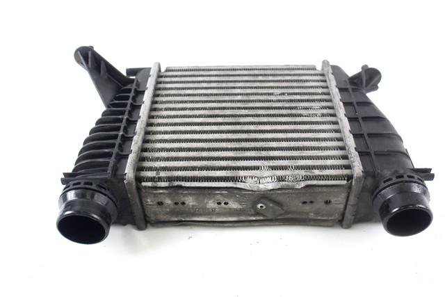 HLADILNIK INTERCOOLER OEM N. 3B0145805D ORIGINAL REZERVNI DEL RENAULT CLIO BR0//1 CR0/1 KR0/1 MK3 R (05/2009 - 2013) DIESEL LETNIK 2011