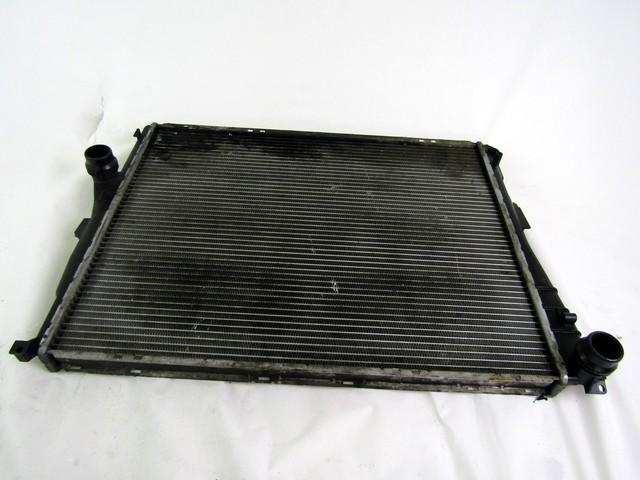 RADIATOR VODE OEM N. 17119071518 ORIGINAL REZERVNI DEL BMW SERIE 3 E46 BER/SW/COUPE/CABRIO LCI R (2002 - 2005) DIESEL LETNIK 2002