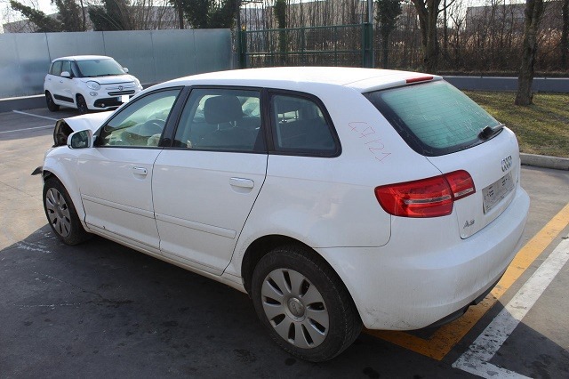AUDI A3 1.6 D 66KW 5M 5P (2010) RICAMBIO USATO 