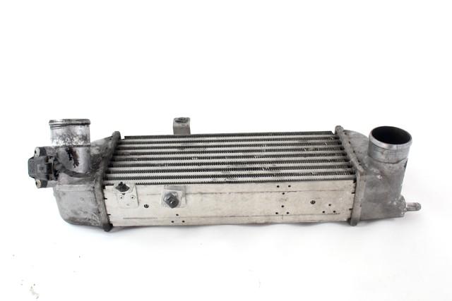 HLADILNIK INTERCOOLER OEM N. 28271-2A610 ORIGINAL REZERVNI DEL HYUNDAI I30 FD MK1 (2007 - 2011)DIESEL LETNIK 2010