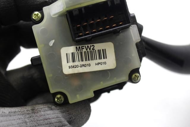 OBVOLANSKO STIKALO OEM N. 93420-2R010 ORIGINAL REZERVNI DEL HYUNDAI I30 FD MK1 (2007 - 2011)DIESEL LETNIK 2010