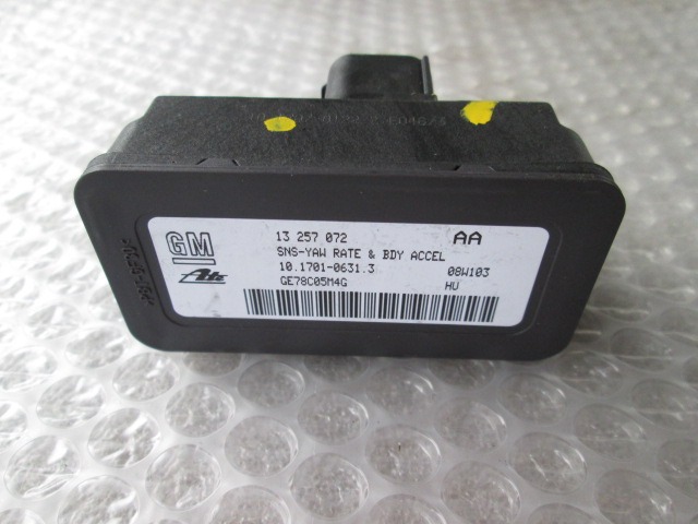 ESP OEM N. 13257072 ORIGINAL REZERVNI DEL OPEL ZAFIRA B A05 M75 R (04/2008 - 2011) DIESEL LETNIK 2008