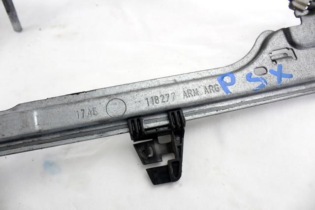 ROCNI SISTEM ZA DVIGOVANJE ZADNJEGA STEKLA  OEM N. 8200219258 ORIGINAL REZERVNI DEL RENAULT MODUS F/JP0 (2004 - 2008) BENZINA LETNIK 2005